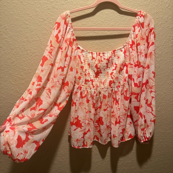 Orange Flowy Floral Puffy Sleeve Size M Scrunch Blouse - Picture 2 of 5